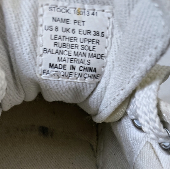 Diesel Pet Low-top Canvas Sneakers - Picture 11 of 11